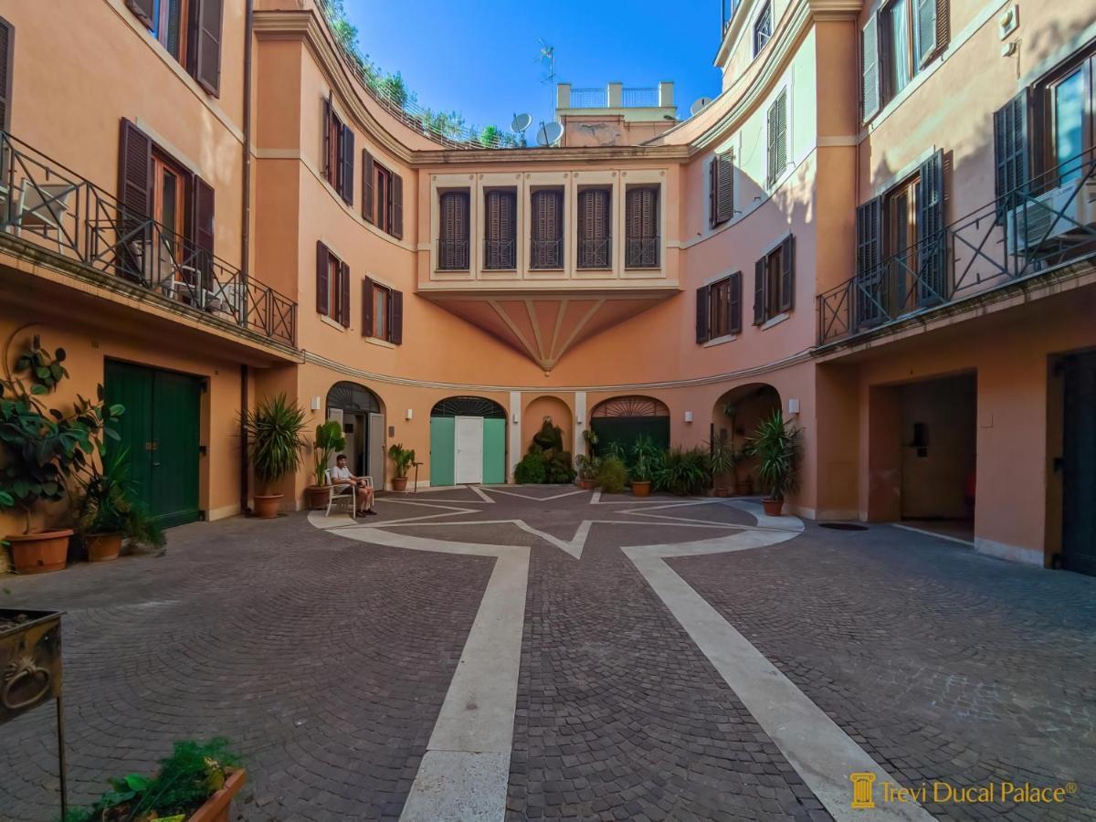 Trevi Ducal Palace Roma Ngoại thất bức ảnh